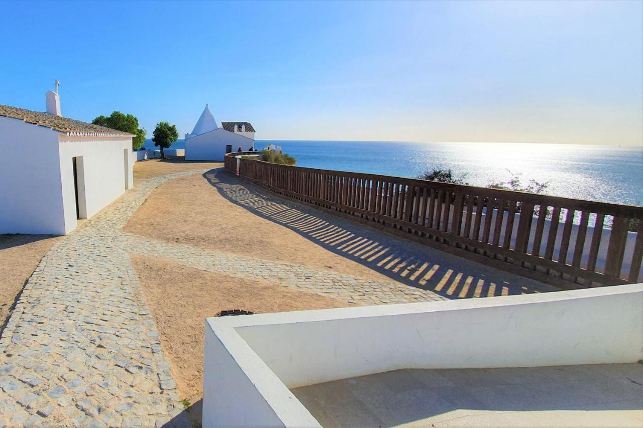 Lovelystay - The Algarvean Oasis Apartment Armacao de Pera